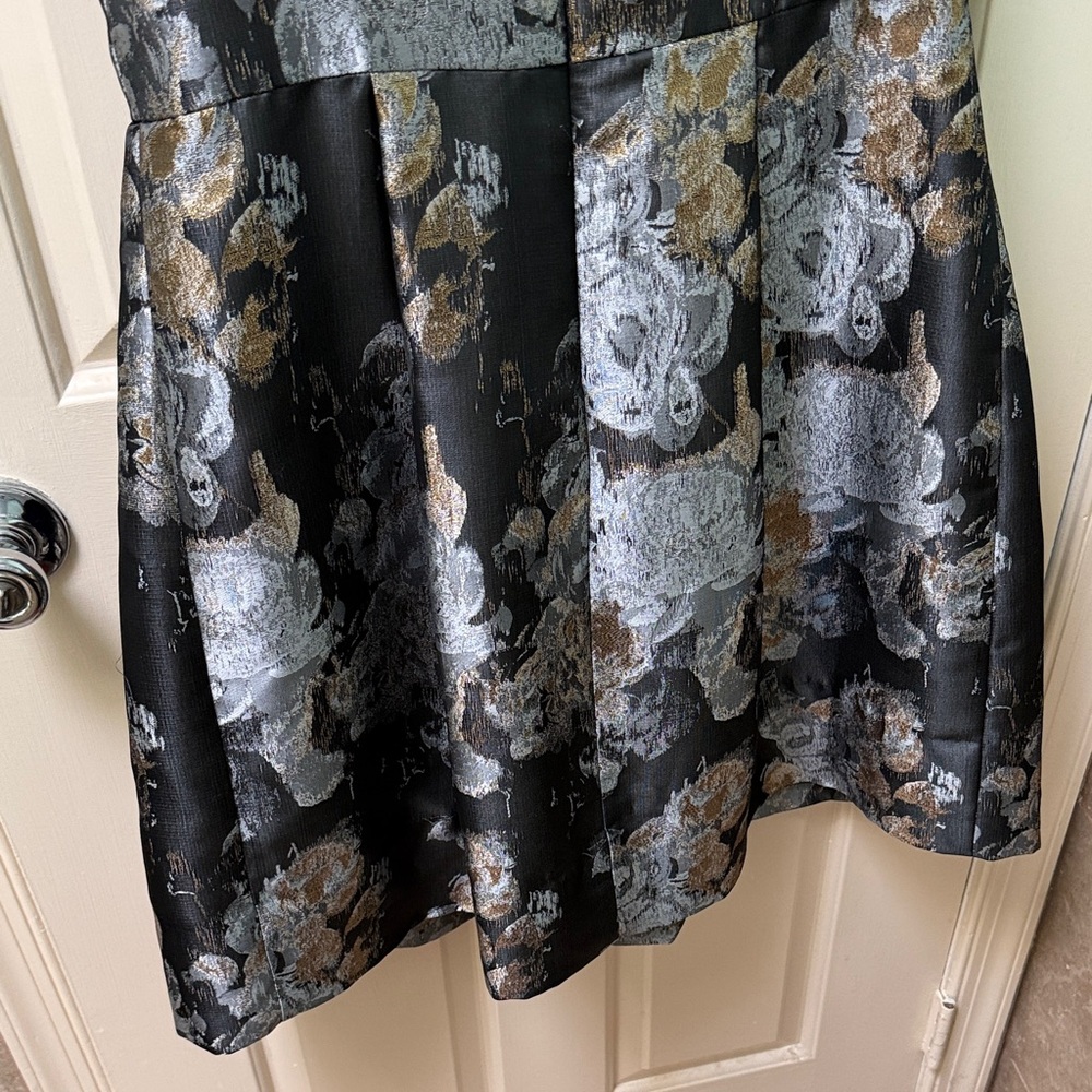 Eliza J Jewel-Neck Metallic Dress - Picture 6 of 8